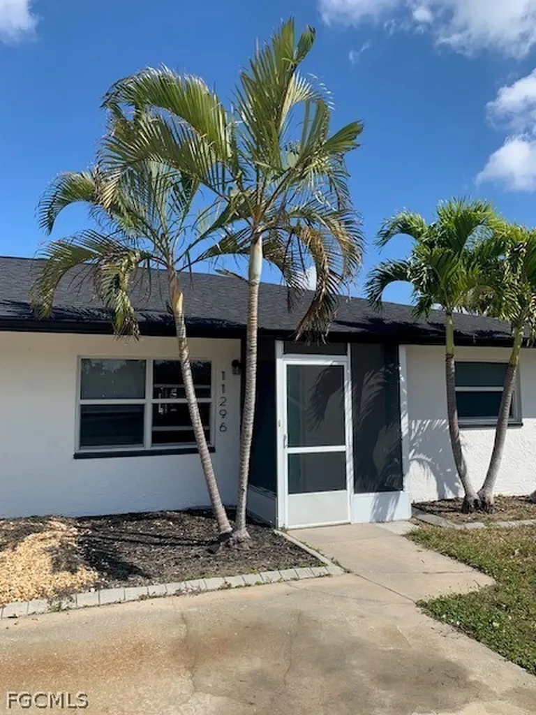 11296 Summerwinds Court Fort Myers FL 33908