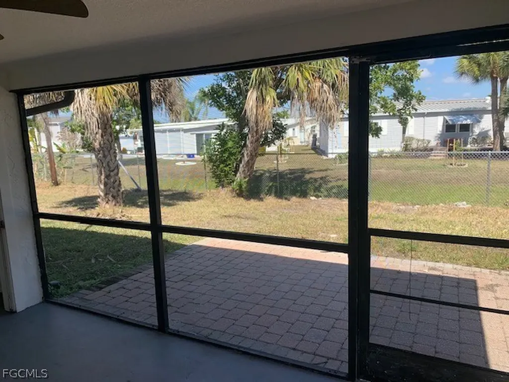 11296 Summerwinds Court Fort Myers FL 33908