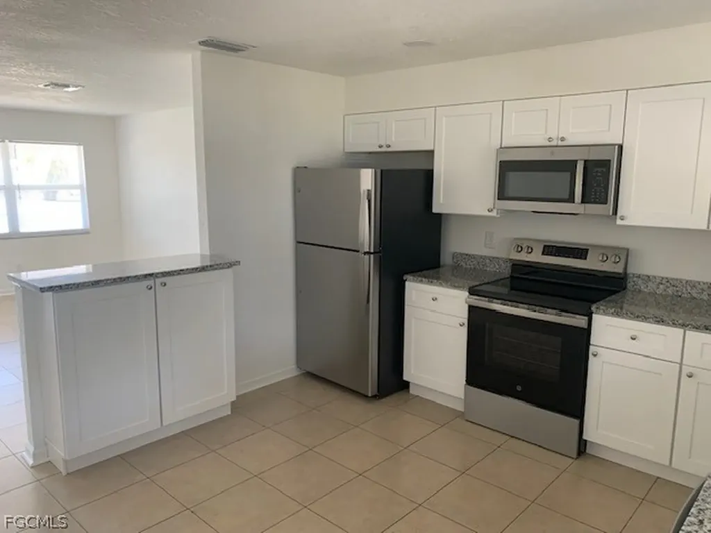 11296 Summerwinds Court Fort Myers FL 33908