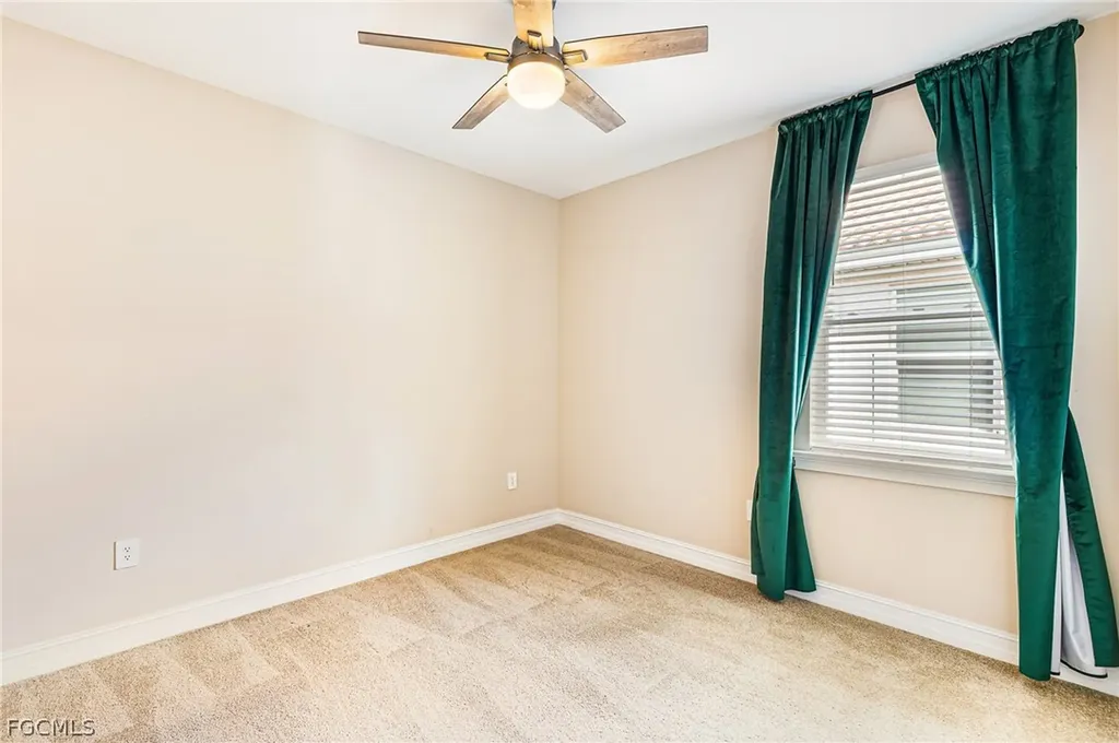 3028 Royal Gardens Avenue Fort Myers FL 33916