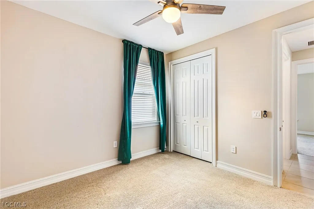 3028 Royal Gardens Avenue Fort Myers FL 33916