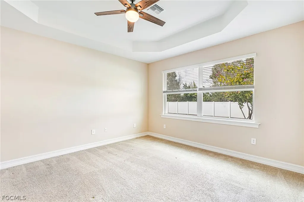3028 Royal Gardens Avenue Fort Myers FL 33916