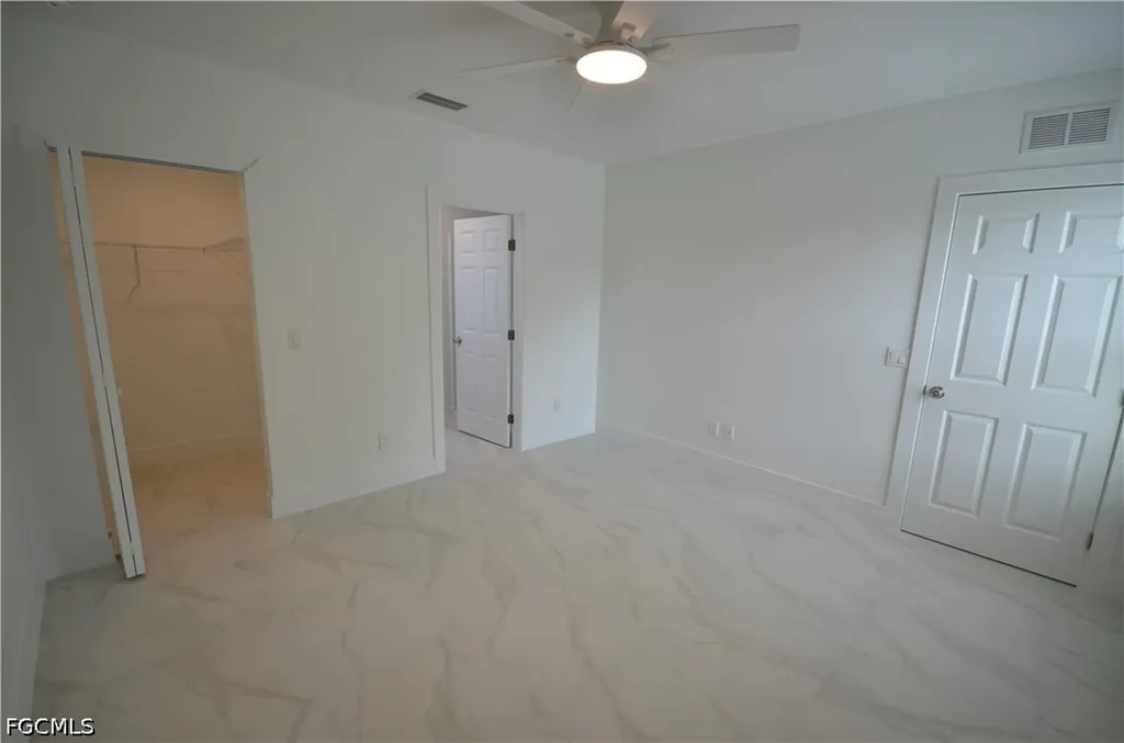 2197 Davis Court Fort Myers FL 33916