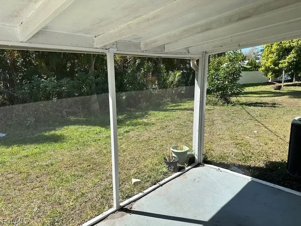 11389 Summerwinds Court Fort Myers FL 33908