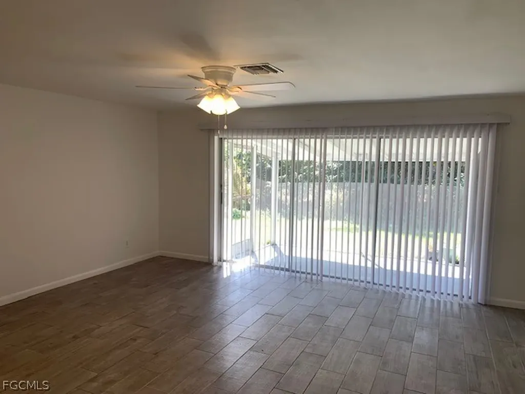11389 Summerwinds Court Fort Myers FL 33908