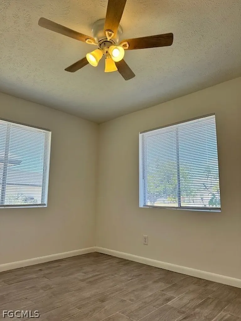 11389 Summerwinds Court Fort Myers FL 33908