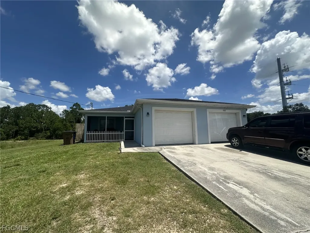 4402 Douglas Lane Lehigh Acres FL 33973