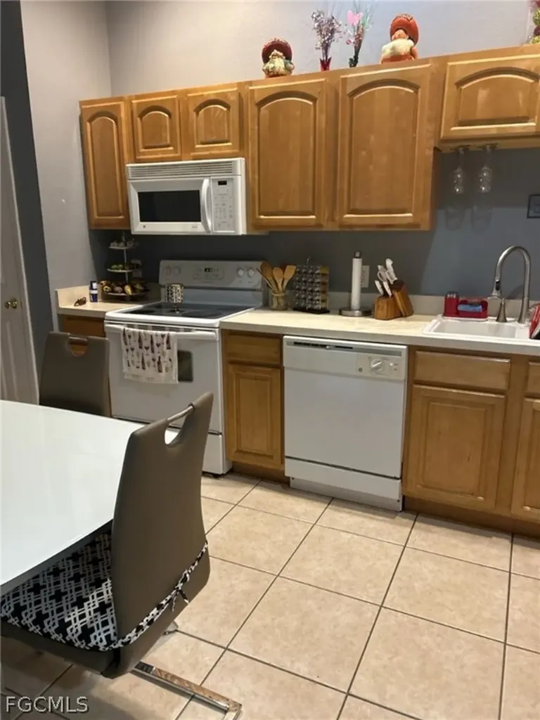 4402 Douglas Lane Lehigh Acres FL 33973