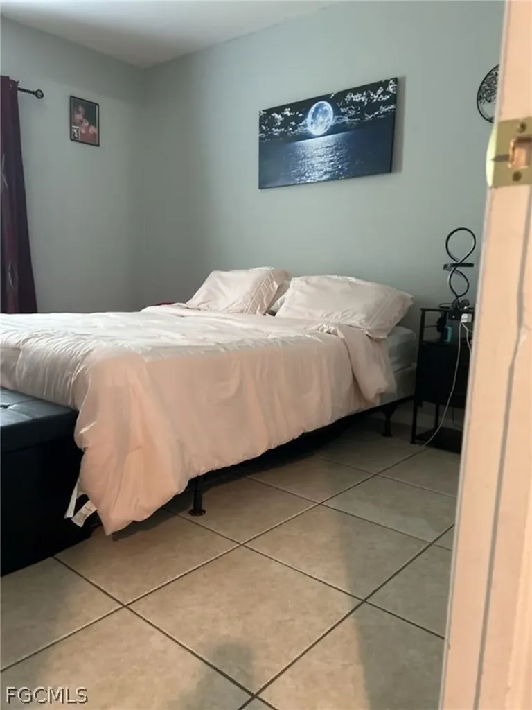 4402 Douglas Lane Lehigh Acres FL 33973