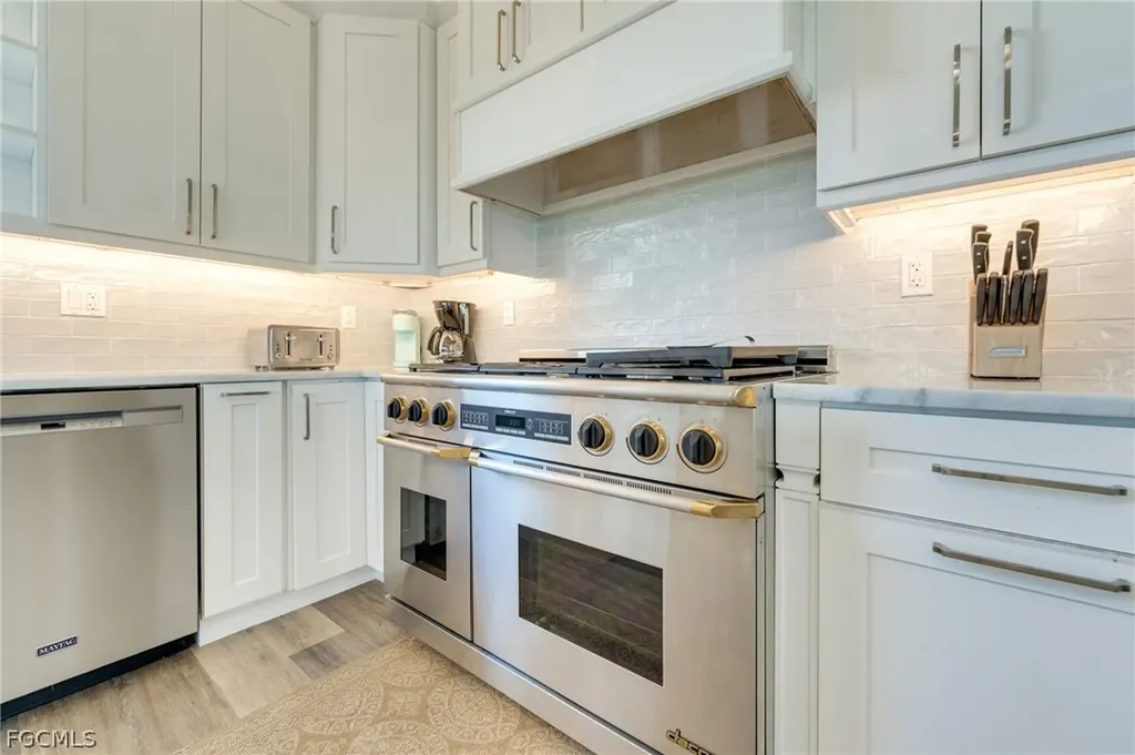 1460 Middle Gulf Drive Sanibel FL 33957