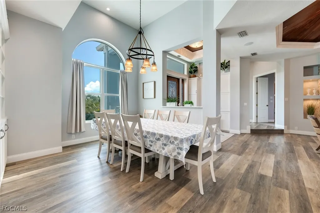 1460 Middle Gulf Drive Sanibel FL 33957