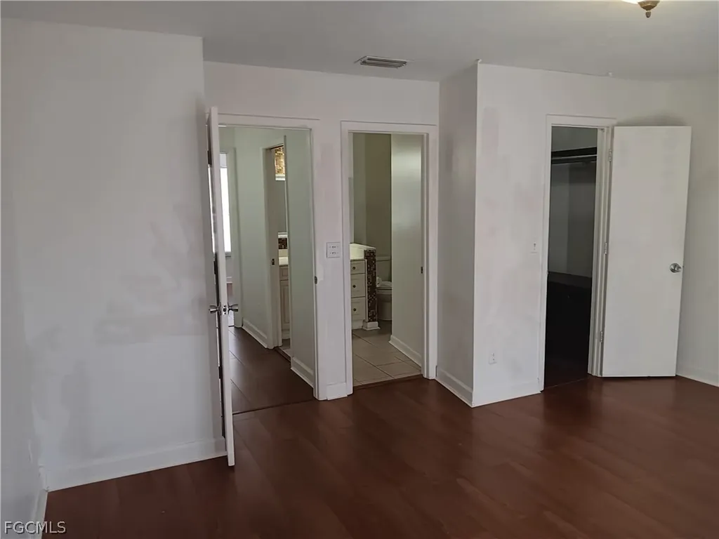 1300 SE 7th Street Cape Coral FL 33990