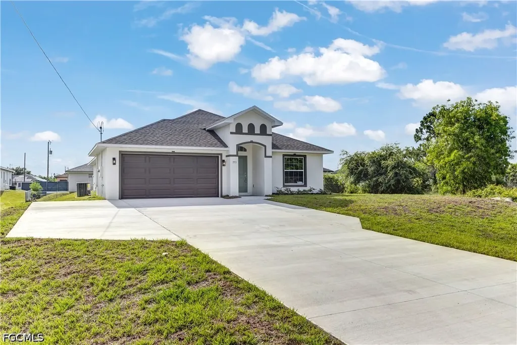 773 Bell Boulevard S Lehigh Acres FL 33974
