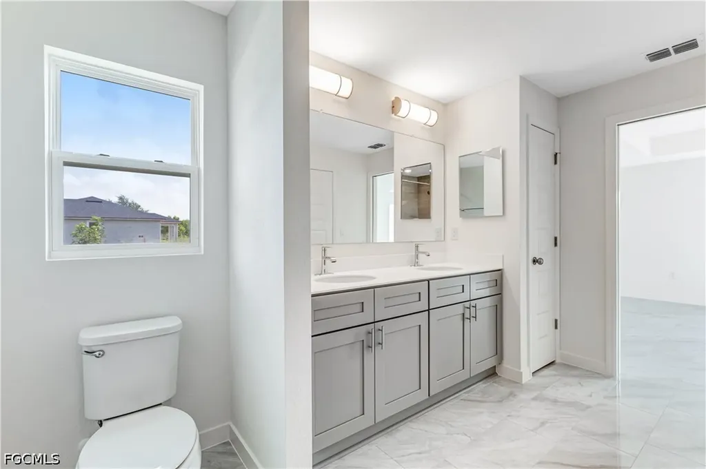 773 Bell Boulevard S Lehigh Acres FL 33974