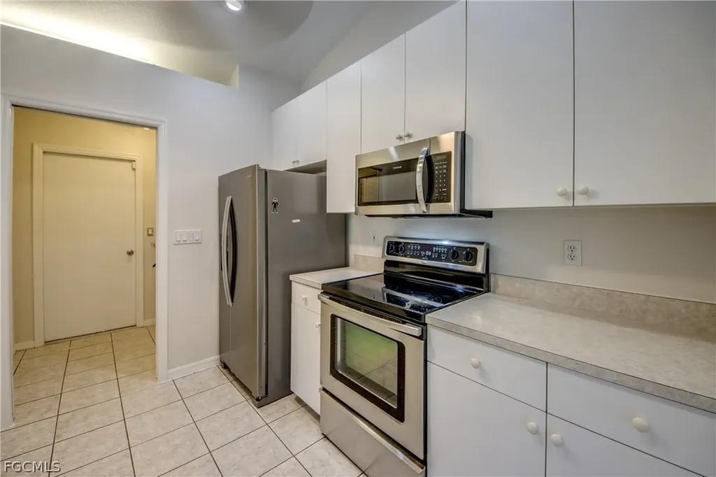 238 SW 43rd Terrace Cape Coral FL 33914
