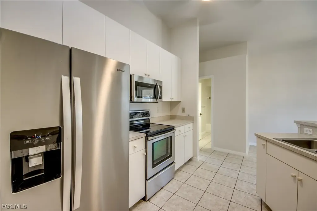 238 SW 43rd Terrace Cape Coral FL 33914