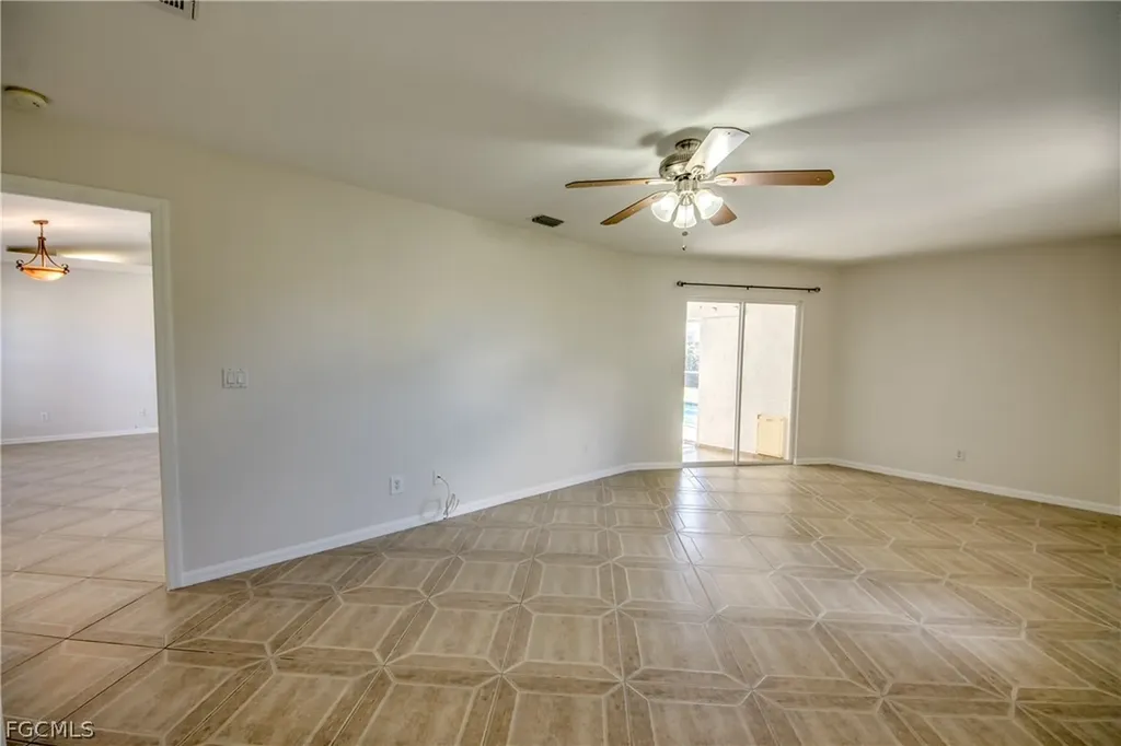 238 SW 43rd Terrace Cape Coral FL 33914