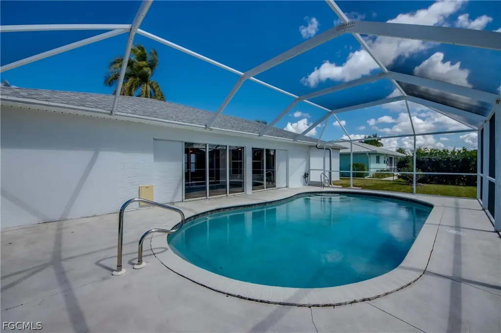 238 SW 43rd Terrace Cape Coral FL 33914