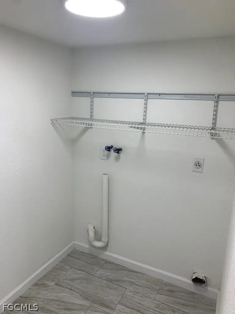 11460 Summerwinds Court Fort Myers FL 33908