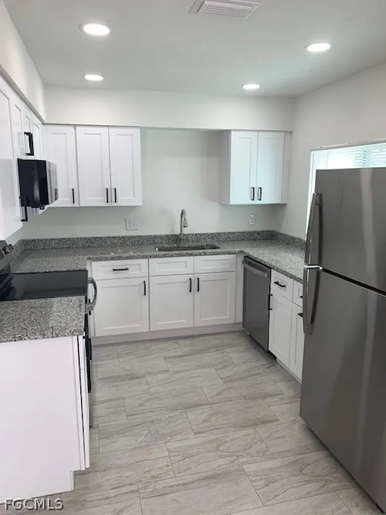 11460 Summerwinds Court Fort Myers FL 33908
