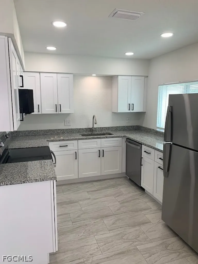 11460 Summerwinds Court Fort Myers FL 33908