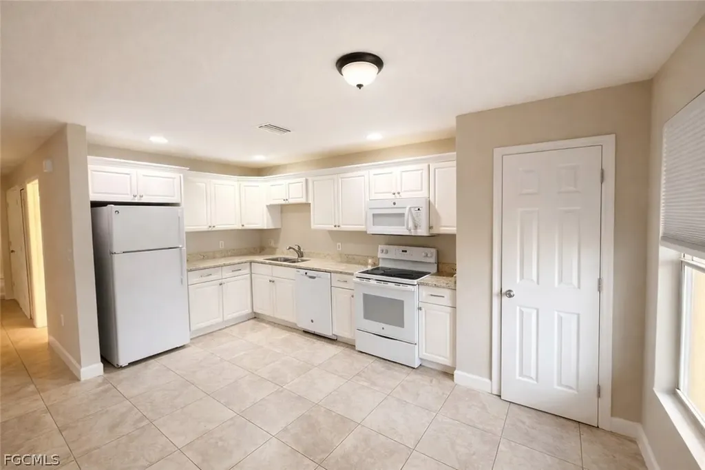 4708 Golfview Boulevard Lehigh Acres FL 33973