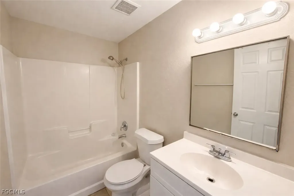 4708 Golfview Boulevard Lehigh Acres FL 33973
