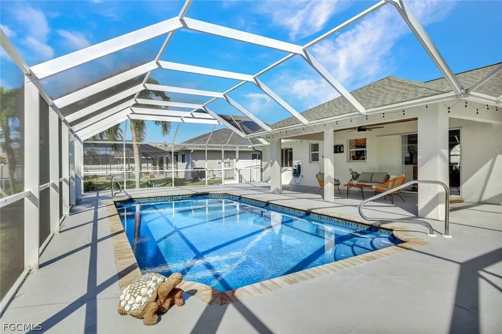 2720 SW 32nd Street Cape Coral FL 33914