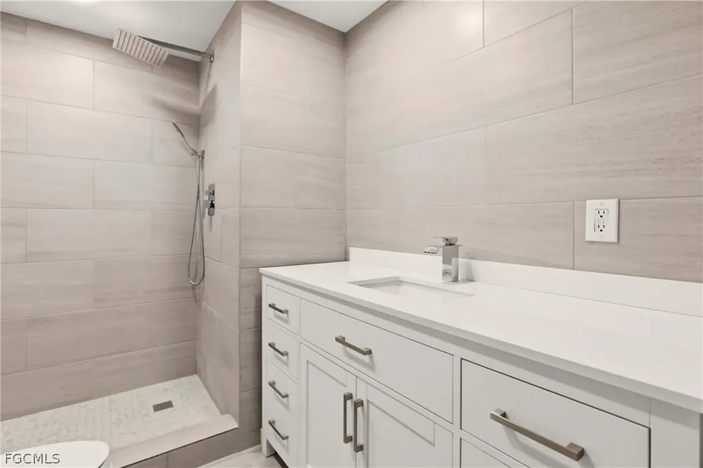 6671 Keystone Court North Port FL 34287