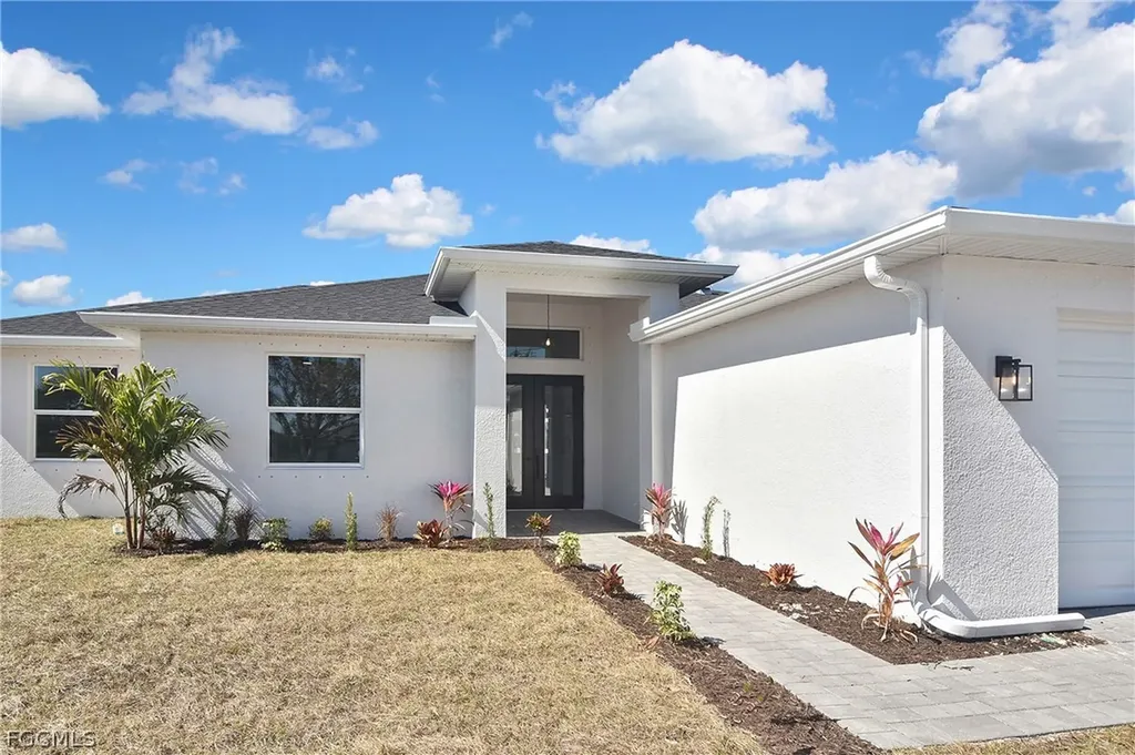 1906 NW 28th Avenue Cape Coral FL 33993