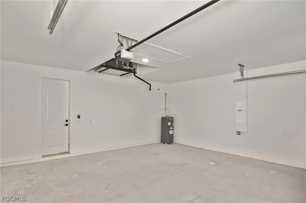 1906 NW 28th Avenue Cape Coral FL 33993
