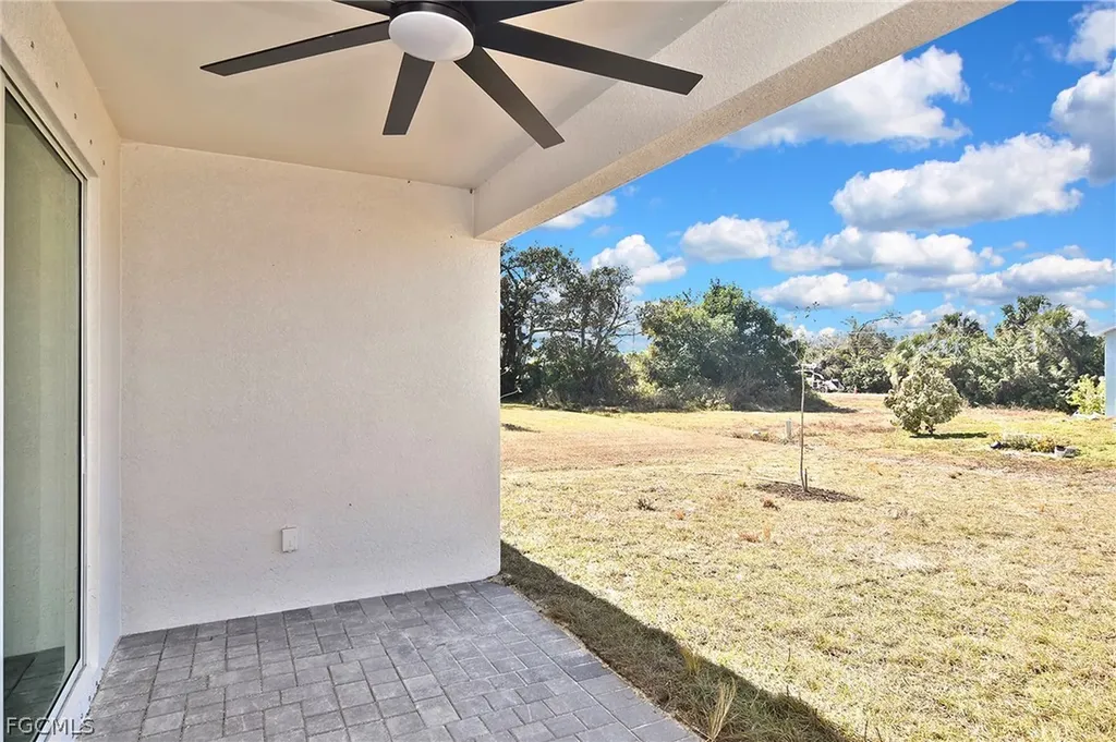 1906 NW 28th Avenue Cape Coral FL 33993