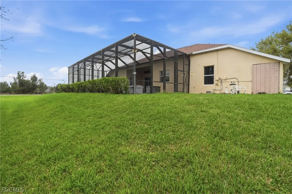 138 Pembroke Street Lehigh Acres FL 33974
