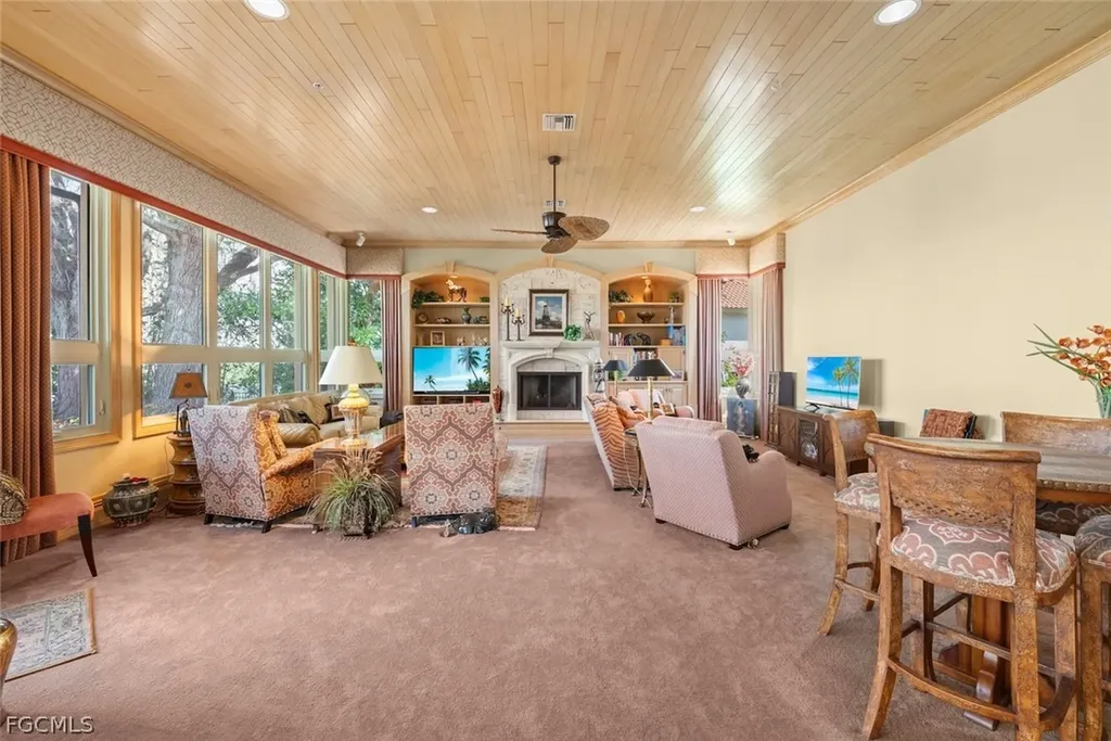 15248 Fiddlesticks Boulevard Fort Myers FL 33912