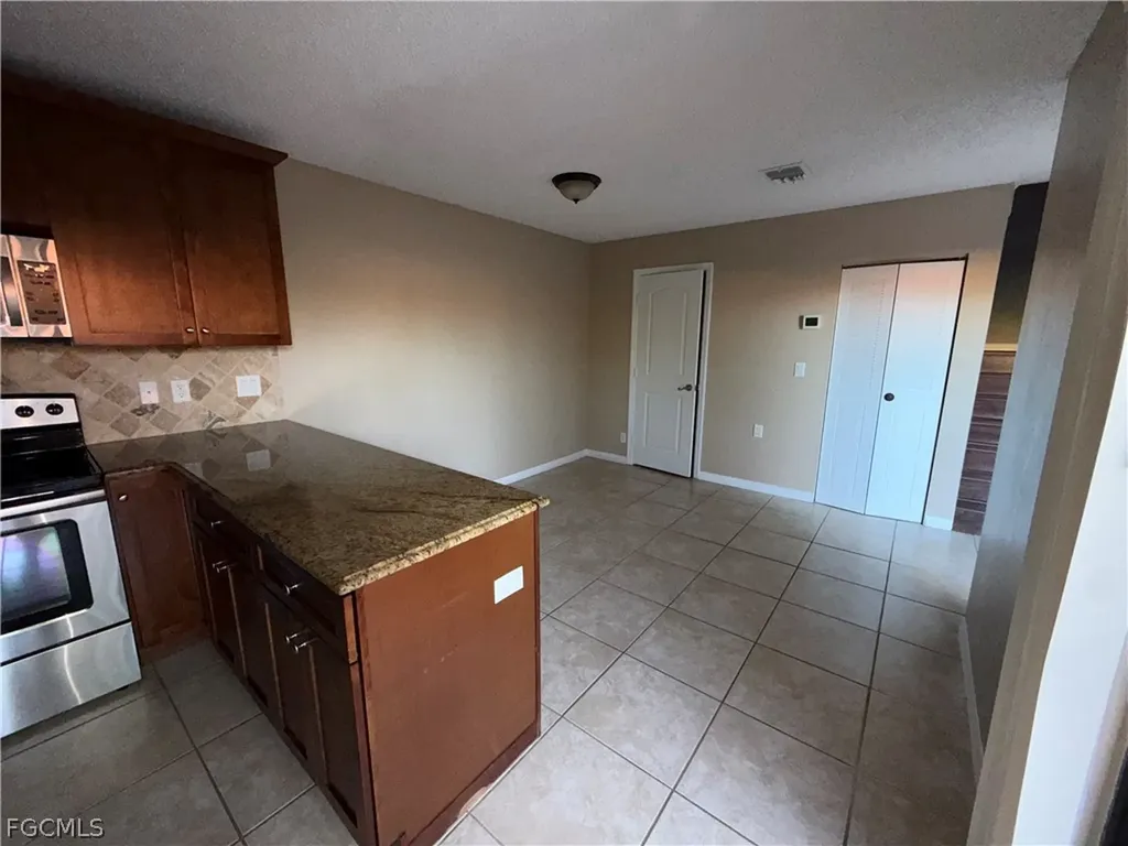 1520 Park Meadows Drive Fort Myers FL 33907