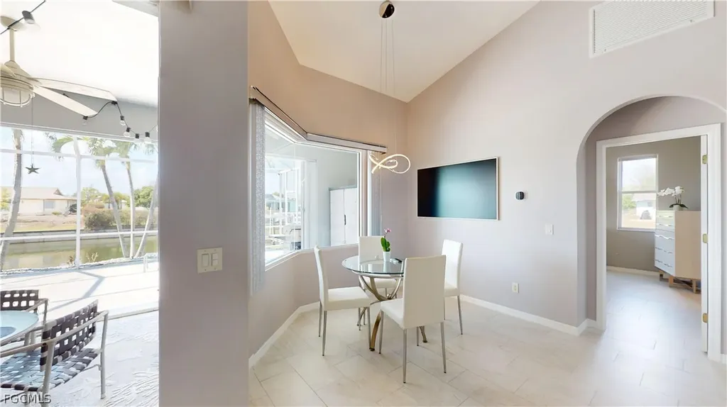 120 SE 13th Avenue Cape Coral FL 33990