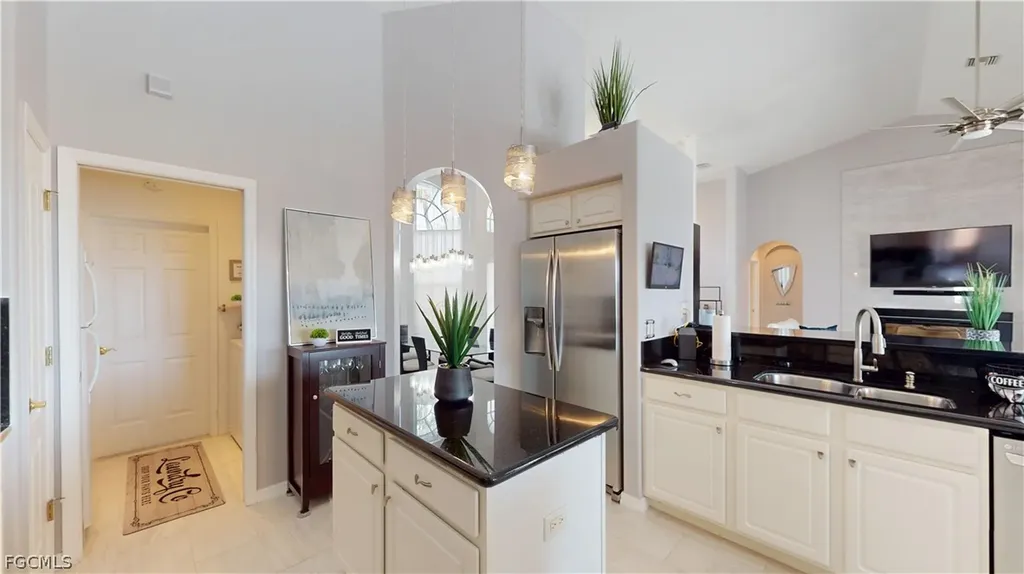 120 SE 13th Avenue Cape Coral FL 33990