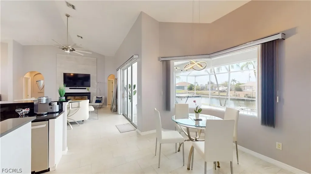 120 SE 13th Avenue Cape Coral FL 33990