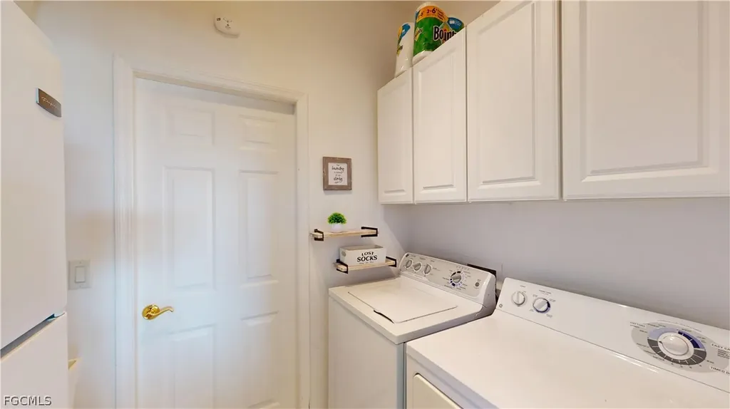 120 SE 13th Avenue Cape Coral FL 33990