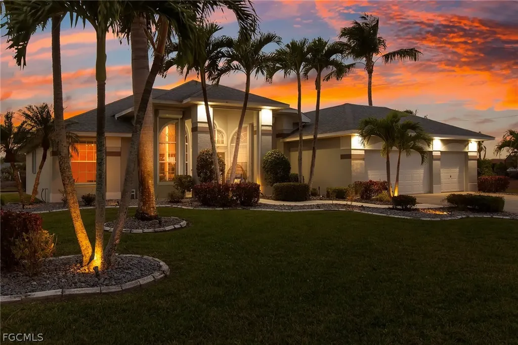 120 SE 13th Avenue Cape Coral FL 33990