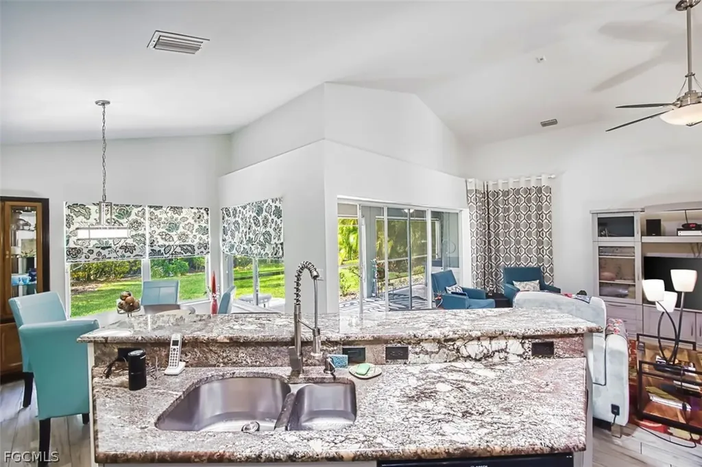 9917 Las Casas Drive Fort Myers FL 33919