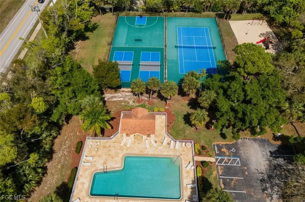 9917 Las Casas Drive Fort Myers FL 33919