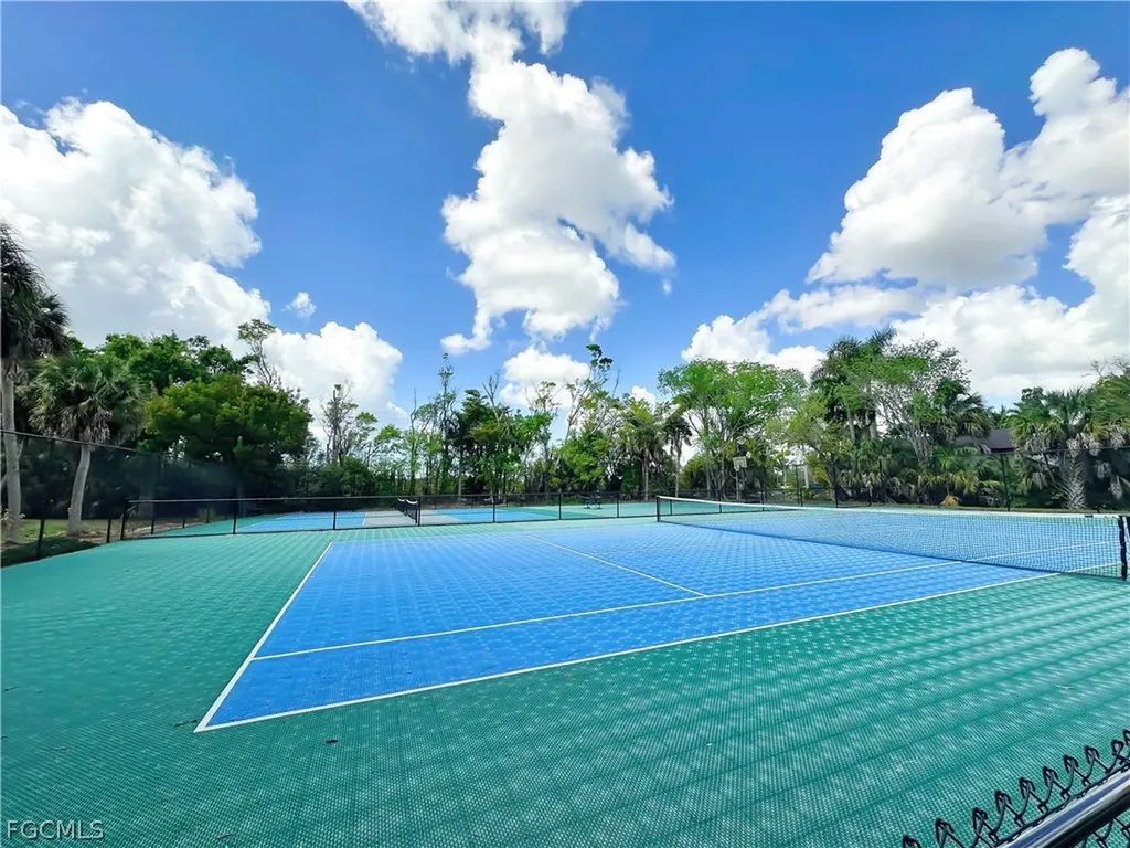9917 Las Casas Drive Fort Myers FL 33919