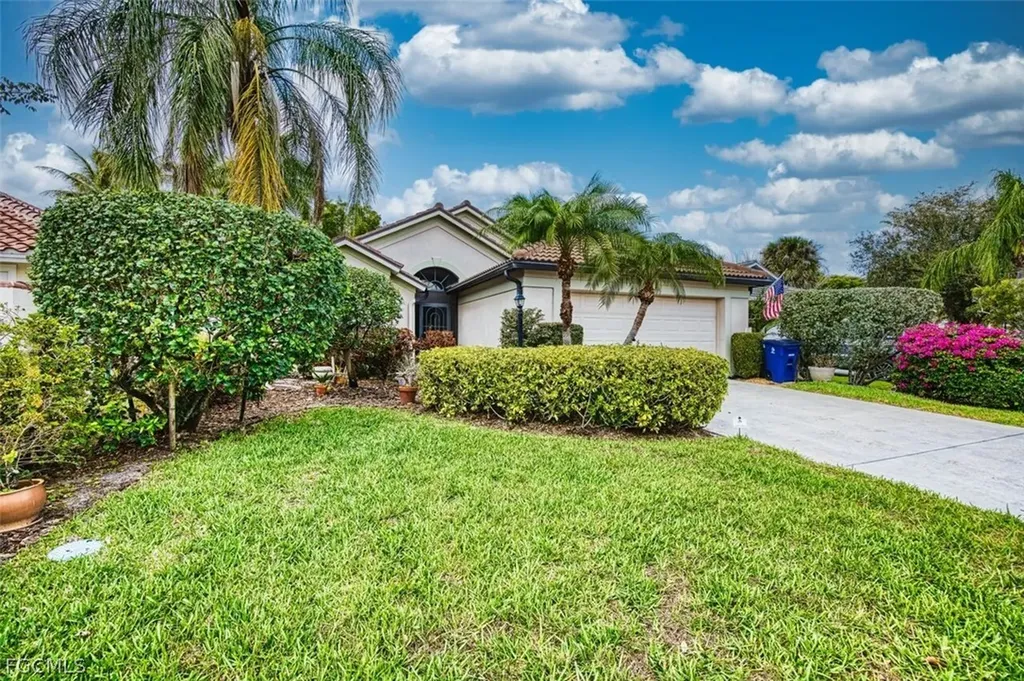 9917 Las Casas Drive Fort Myers FL 33919
