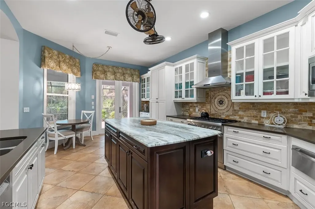 3821 River Point Drive Fort Myers FL 33905