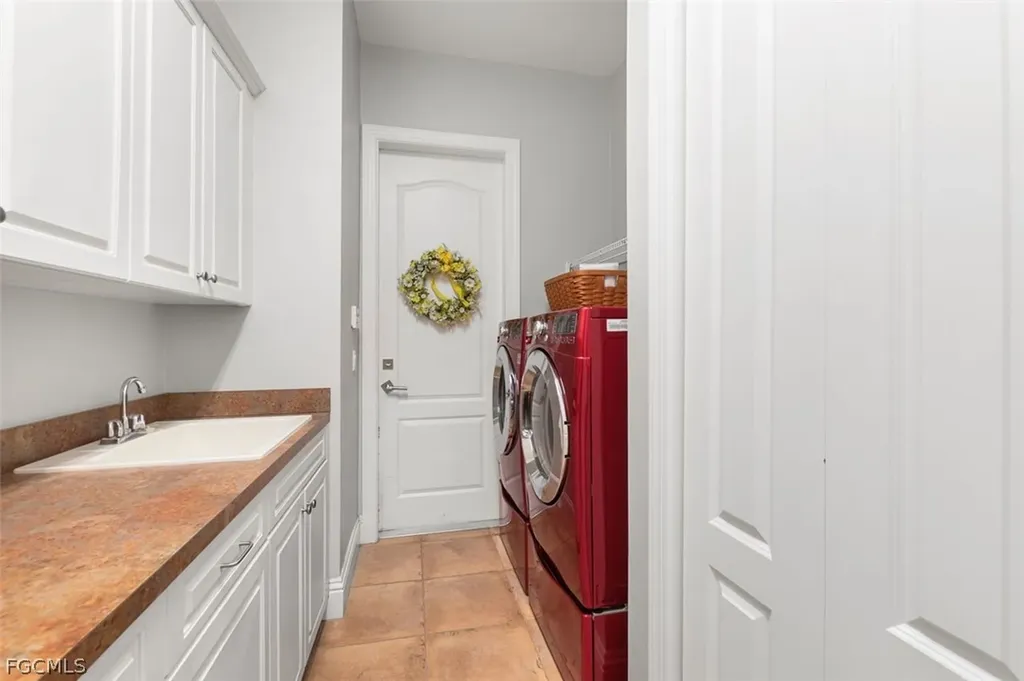 3821 River Point Drive Fort Myers FL 33905