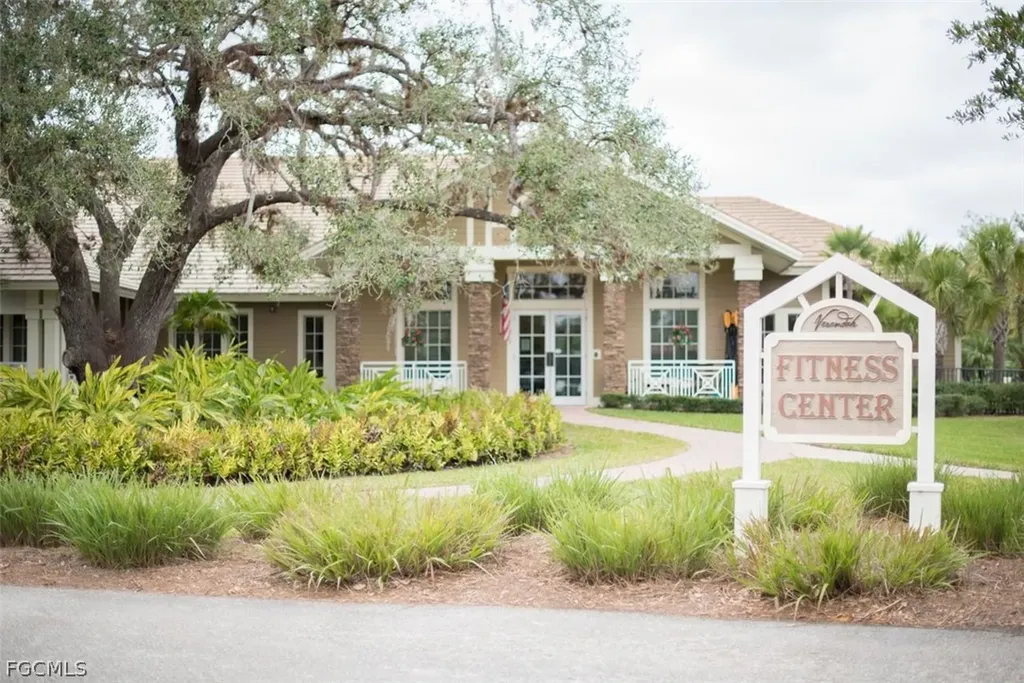 3821 River Point Drive Fort Myers FL 33905