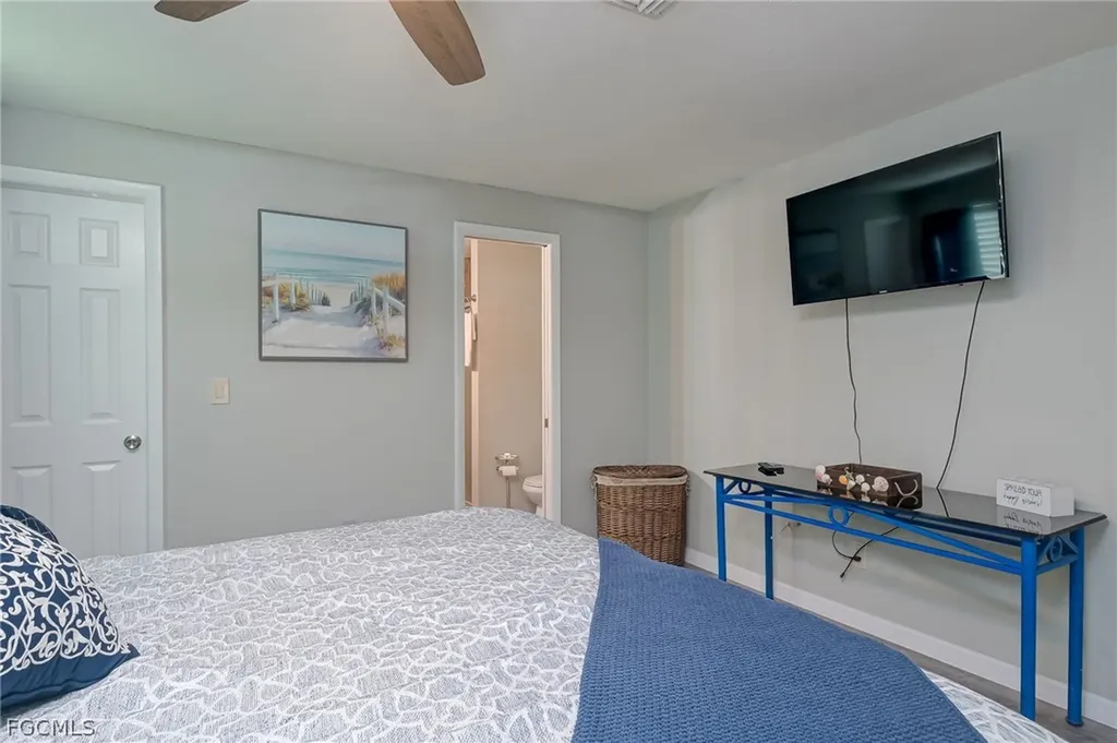 209 SE 44th Terrace Cape Coral FL 33904