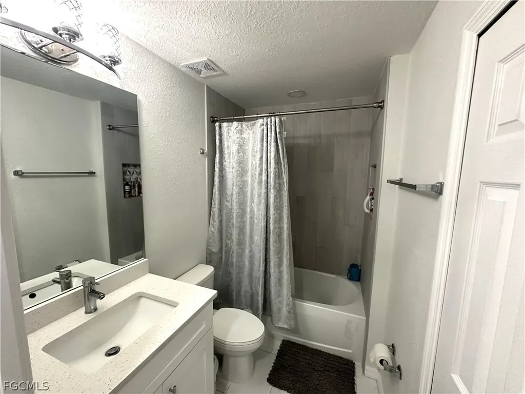 3710 38th Street SW Lehigh Acres FL 33976