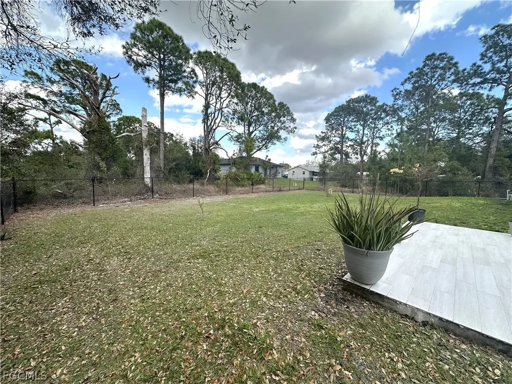 3710 38th Street SW Lehigh Acres FL 33976